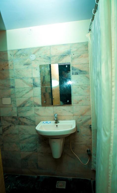 Hotel Arunachala Tiruvannāmalai Buitenkant foto