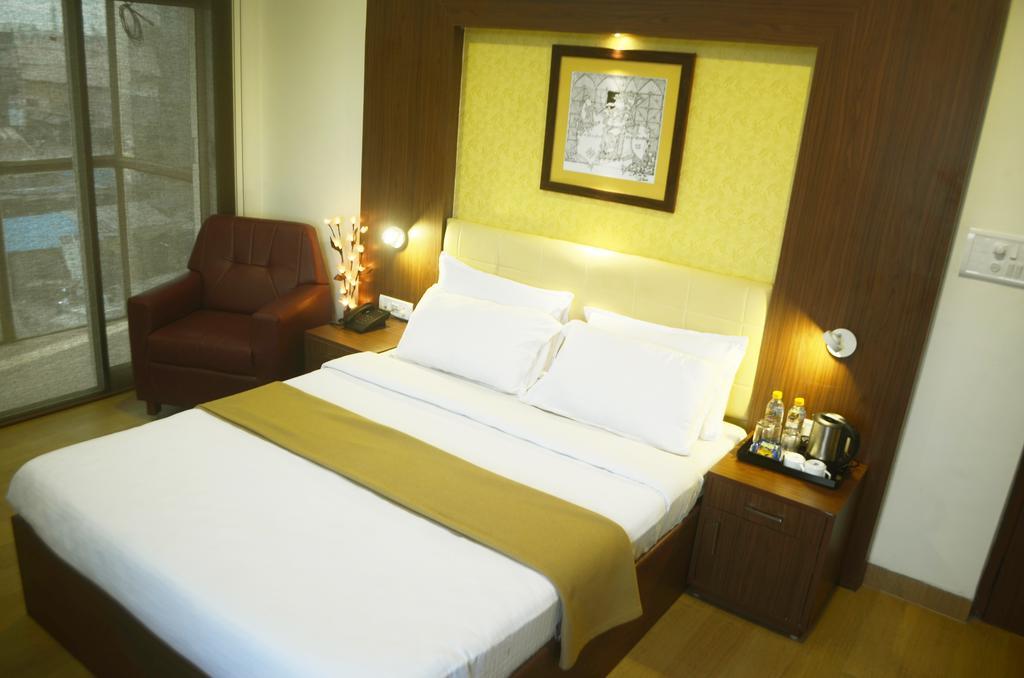 Hotel Arunachala Tiruvannāmalai Kamer foto