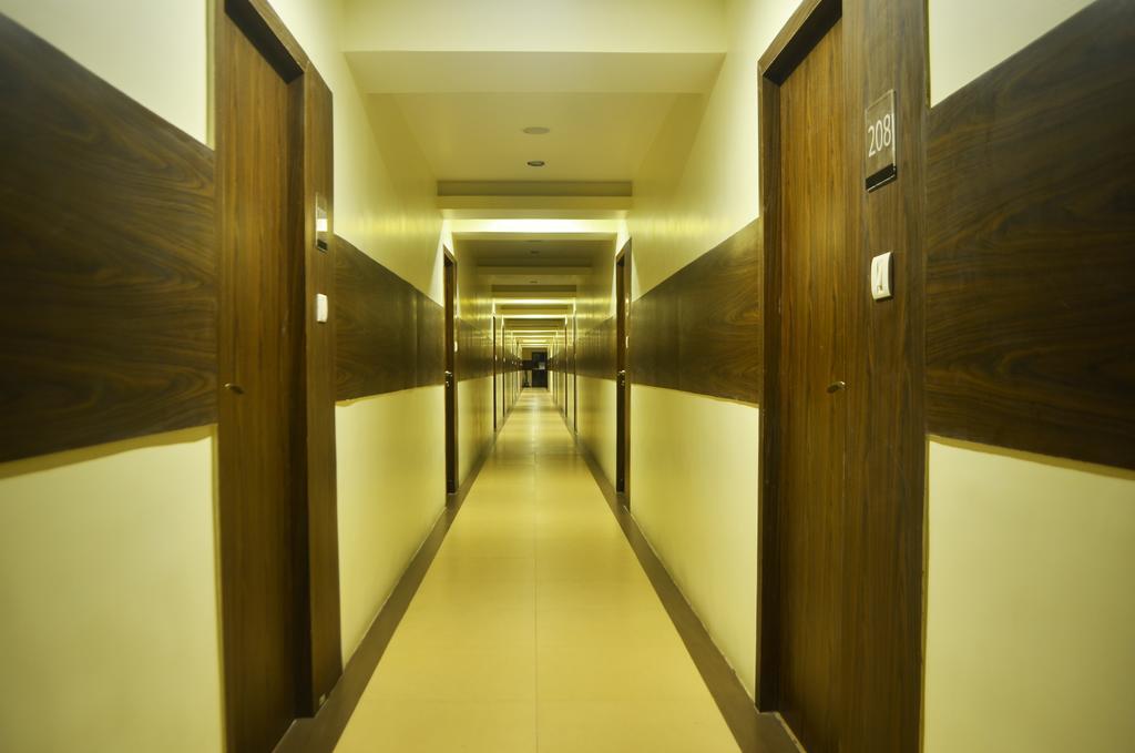 Hotel Arunachala Tiruvannāmalai Buitenkant foto
