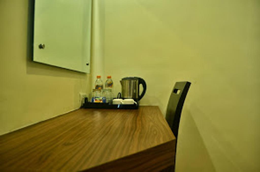 Hotel Arunachala Tiruvannāmalai Kamer foto